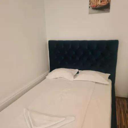 Corina House * Craiova